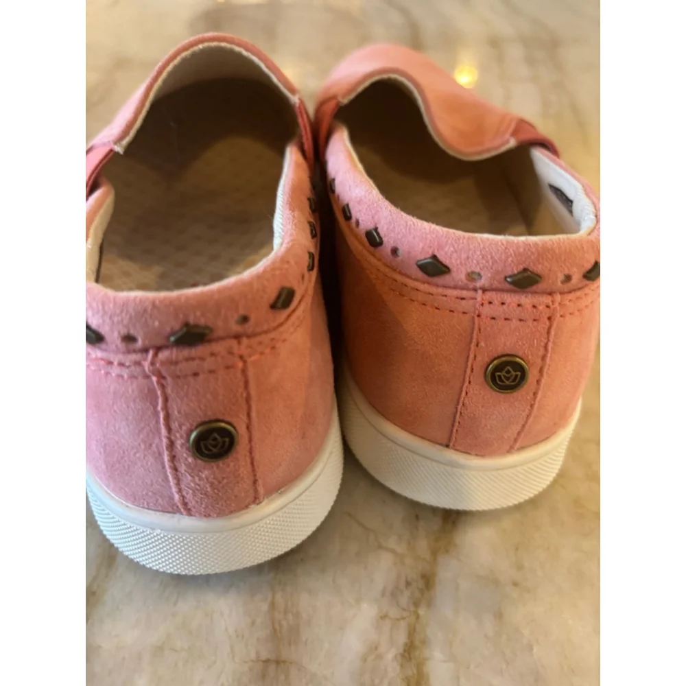 Women's Spenco Pink Suede Slip-On Flats Size 7